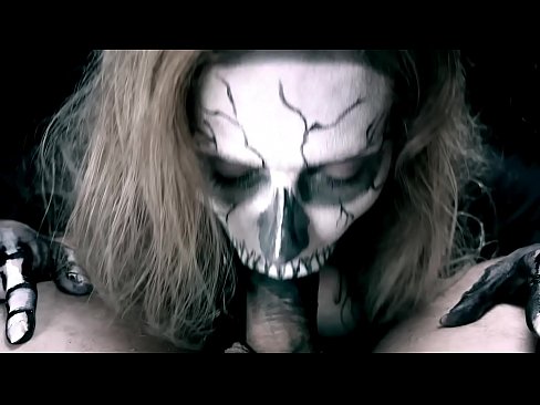 ❤️ Demon nga babaye nga nagsuso sa manok uban sa iyang itom nga baba ug gilamoy cum. ❤ Sex video sa ceb.com-fullporner.ru ﹏